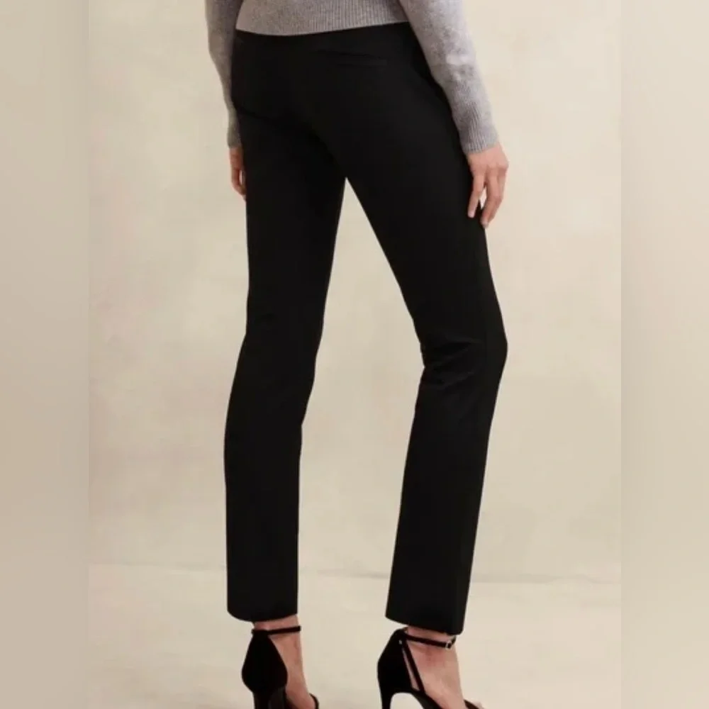 Banana Republic Black Straight Leg Pants